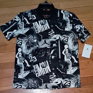 Air Jordan Jumpman Black and White Graphic Boys T-Shirt Nwt New With Tags Medium